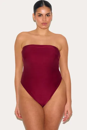 PRETTYLITTLETHING Plus Strapless Swimsuit