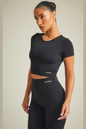 PRETTYLITTLETHING Sport Metal Badge Sculpt Short Sleeve Crop Top