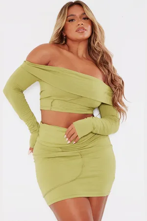 PRETTYLITTLETHING Shape Bardot Seam Detail Foldover Crop Top