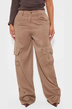 PRETTYLITTLETHING Shape Buckle Detail Cargo Wide Leg Pants