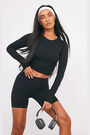 PRETTYLITTLETHING Ultimate Sculpt Long Sleeve Crop Gym Top