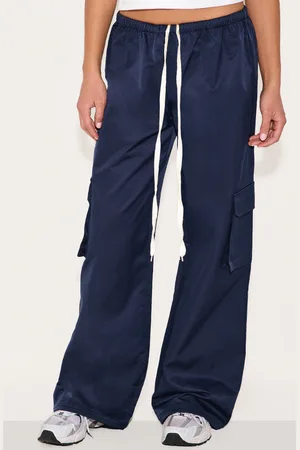 PRETTYLITTLETHING Drawstring Cargo Pocket Detail Straight Leg Pants