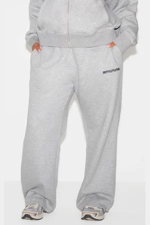 PRETTYLITTLETHING Plus Embroided Wide Leg Sweatpants