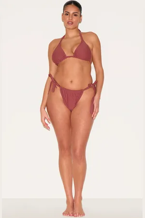 PRETTYLITTLETHING Plus Basic Tanga Tie Side Bikini Bottom
