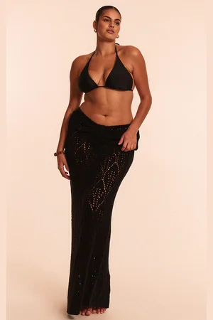 PRETTYLITTLETHING Plus Crochet Maxi Knot Detail Beach Skirt