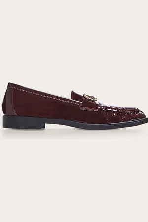 PRETTYLITTLETHING Patent Loafer With Gold Buckle Detail