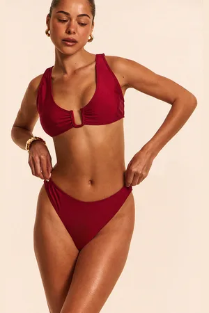 PRETTYLITTLETHING Tanga Bikini Bottoms