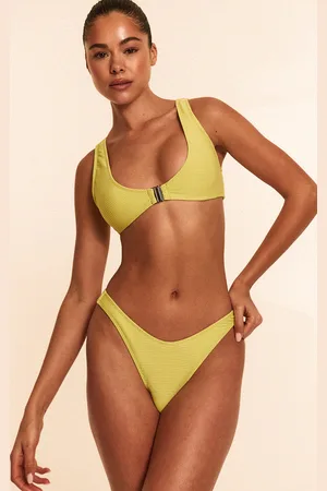 PRETTYLITTLETHING Ribbed Bikini Bottoms
