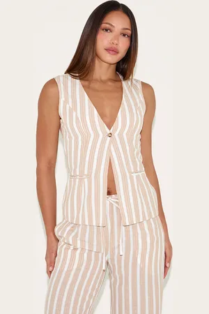 PRETTYLITTLETHING Tall Linen Look Textured Striped Vest