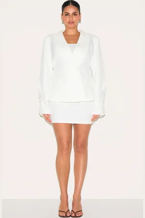 PRETTYLITTLETHING Plus Boucle Mini Skirt