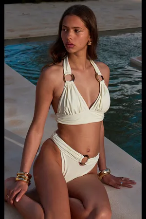 PRETTYLITTLETHING O Ring Detail Ruched Triangle Bikini Top