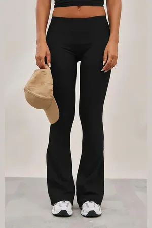 PRETTYLITTLETHING Ultimate Sculpt Flare Yoga Pants