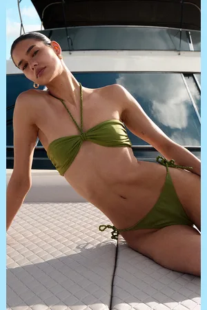 PRETTYLITTLETHING Twist Strap Tie Side Bikini Bottoms