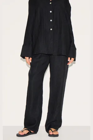 PRETTYLITTLETHING Petite Woven Wide Leg Pants