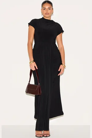 PRETTYLITTLETHING Plus High Neck Ruched Shoulder Drape Front Maxi Dress