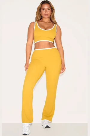 PRETTYLITTLETHING Shape Olive Sculpt Active Contrast Binding Flare Pants