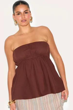 PRETTYLITTLETHING Plus Bandeau Peplum Top