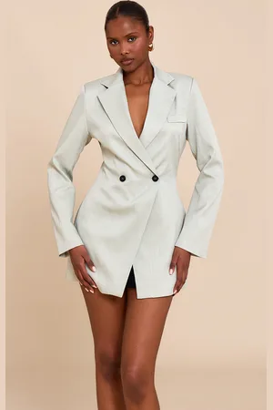 PRETTYLITTLETHING Woven Cinched Waist Blazer