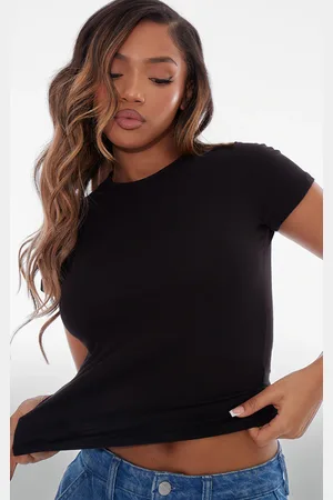 PRETTYLITTLETHING Basic Cotton Blend Fitted Crew Neck T Shirt