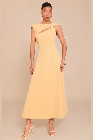 PRETTYLITTLETHING Asymmetric Cut Out Detail Maxi Dress