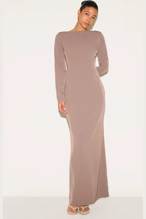 PRETTYLITTLETHING Tailored Boat Neck Maxi Dress