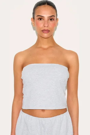 PRETTYLITTLETHING Petite Elasticated Longline Bandeau Top