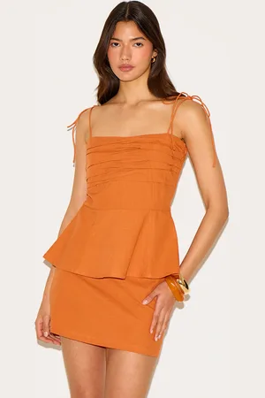 PRETTYLITTLETHING Mid Rise Mini Skirt