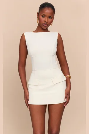 PRETTYLITTLETHING Woven Pocket Detail Sleeveless Skort Romper