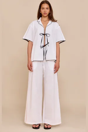 PRETTYLITTLETHING Contrast Trim Straight Leg Pants