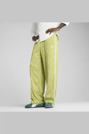 PUMA The NeverWorn V T7 Track Pants Men in Green, Size L