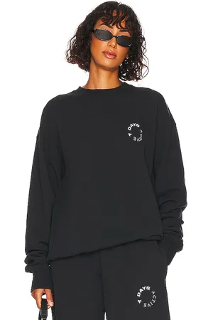 7 DAYS ACTIVE Monday Sweatshirt in Black. - size L (also in M, S)