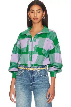Sanctuary Pocket Detail Plaid Top in Green.