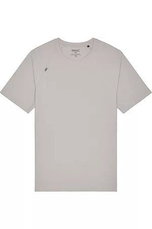 Rhone Reign Short Sleeve T-Shirt in Light Grey.