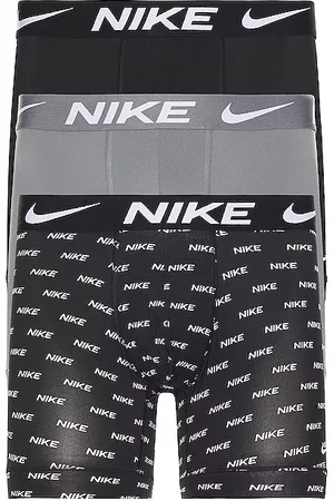 Nike Men Boxer Shorts - Essential Micro Boxer Brief 3 Pack in Black.