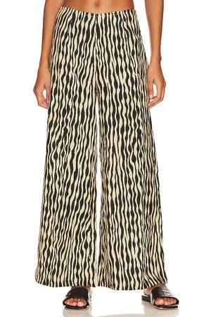 FAITHFULL THE BRAND Women Pants - Ottavio Pants in Beige.