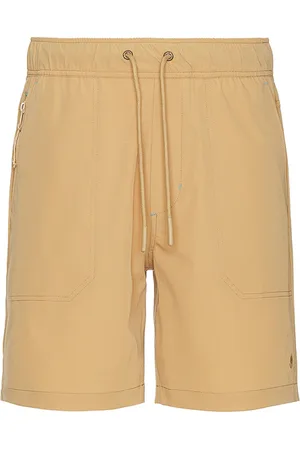 Sendero Provisions Bajada Hybrid Shorts in Brown. - size L (also in S)