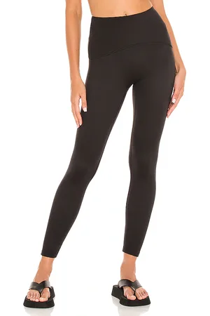 Spanx Shapeâ¢ Booty BoostÂ® 7/8 Legging in Black. - size S (also in M, XS)