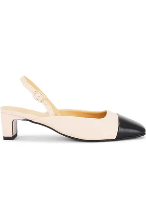 ALOHAS Lindy Bicolor Pumps in Cream. - size 36 (also in 37, 39, 40)