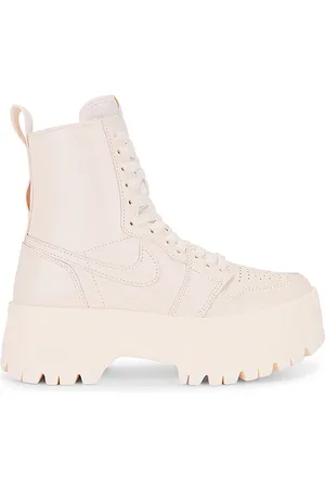 Jordan Air 1 Brooklyn Boot in Peach. - size 10 (also in 10.5, 11.5, 12, 5, 7.5, 8, 8.5, 9, 9.5)