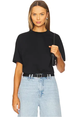 Ivy & Oak Kyla Cropped Boxy T-shirt in . - size L (also in M, S, XL, XS)