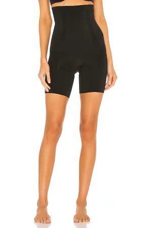 Spanx Sculptâ¢ OnCore High-Waisted Mid-Thigh Short in Black. - size L (also in M, S, XS)