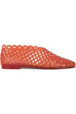 Steve Madden Grove Flat in . - size 10 (also in 9)