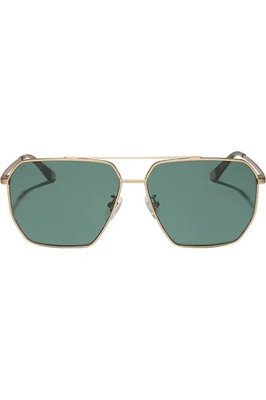 DIFF EYEWEAR Berkely Sunglasses in Metallic Gold.