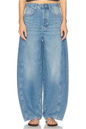 St Agni Mid Rise Balloon Jeans in Blue. - size 24 (also in 25, 26, 27, 28, 29, 30, 31, 32)