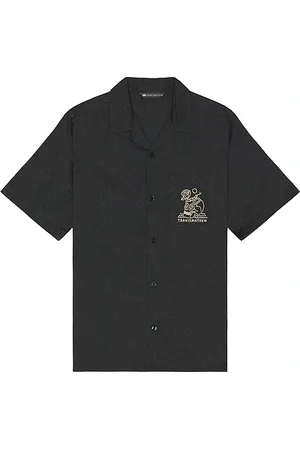 Travis Mathew Lost Cave Shirt in Black. - size L (also in M, S)