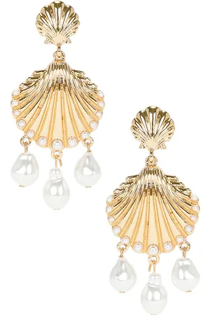 8 Other Reasons Pearl Shell Earrings in Metallic .