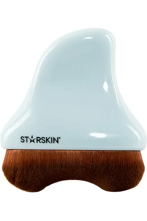 Starskin Stocking Spray Make-up Brush in Beauty: NA.