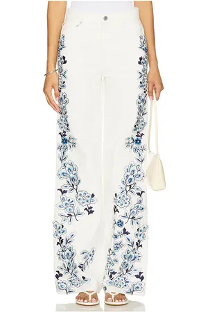 ALICE+OLIVIA Weezy Jean in White. - size 29 (also in 30)
