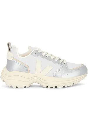 Veja Venturi Ii Sneaker in Metallic Silver. - size 35 (also in 36, 37, 38, 39, 40, 41)