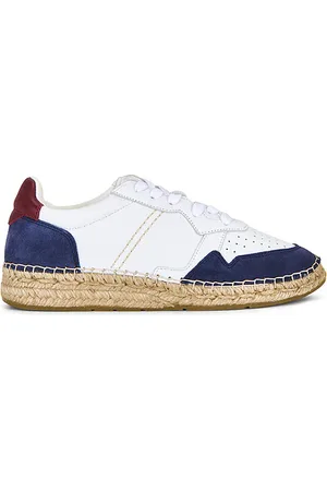 Free People Serendipity Sneaker in White. - size 10 (also in 6, 7, 8, 9)
